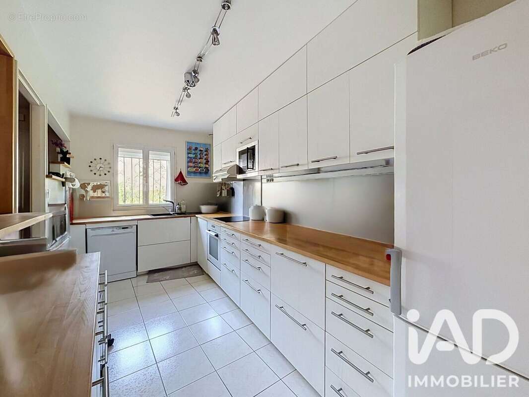 Maison 125 m² à Antony  - photo 5