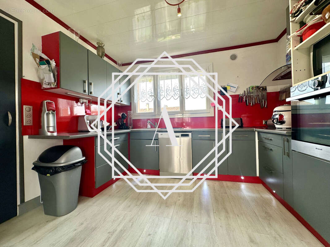 Maison à SAINT-CREPIN-IBOUVILLERS