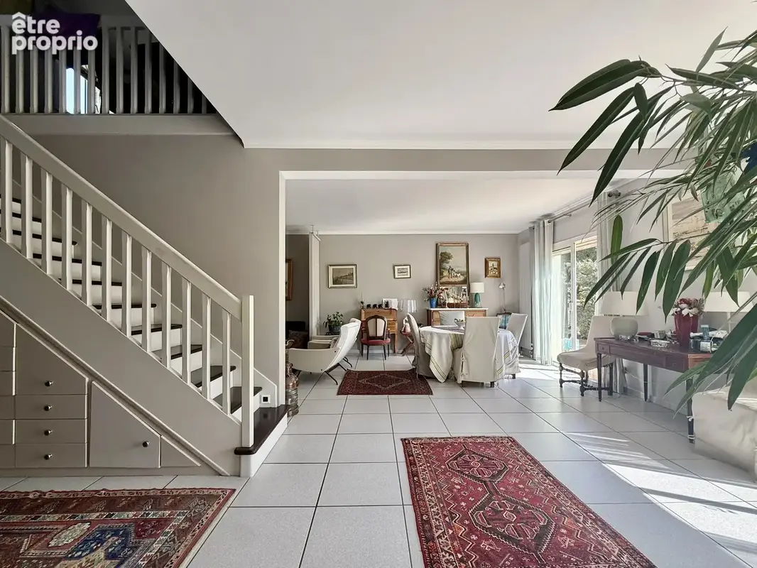 Élégante maison familiale avec piscine à deux pas du centre de Carcassonne - photo 6