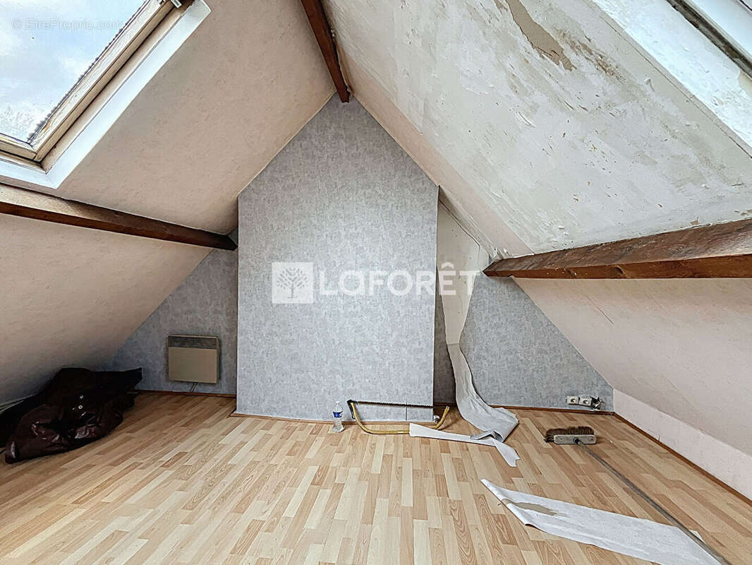 Maison à SAINT-MARTIN-DU-TERTRE