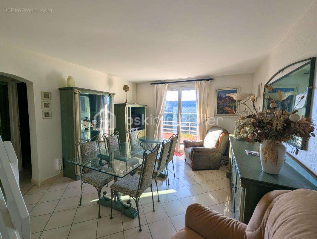 Appartement à OZOIR-LA-FERRIERE