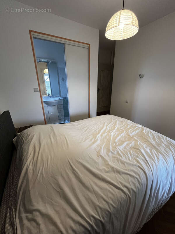 Maison à SAINTE-COLOMBE-EN-BRUILHOIS