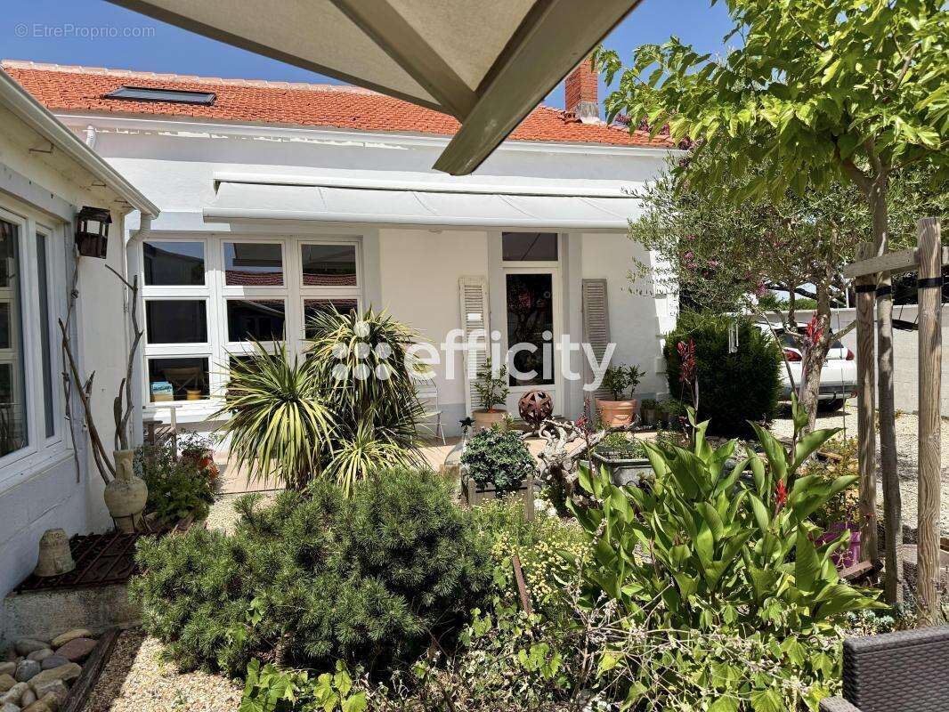 Maison 215 m² à Bourcefranc-Le-Chapus  - photo 14