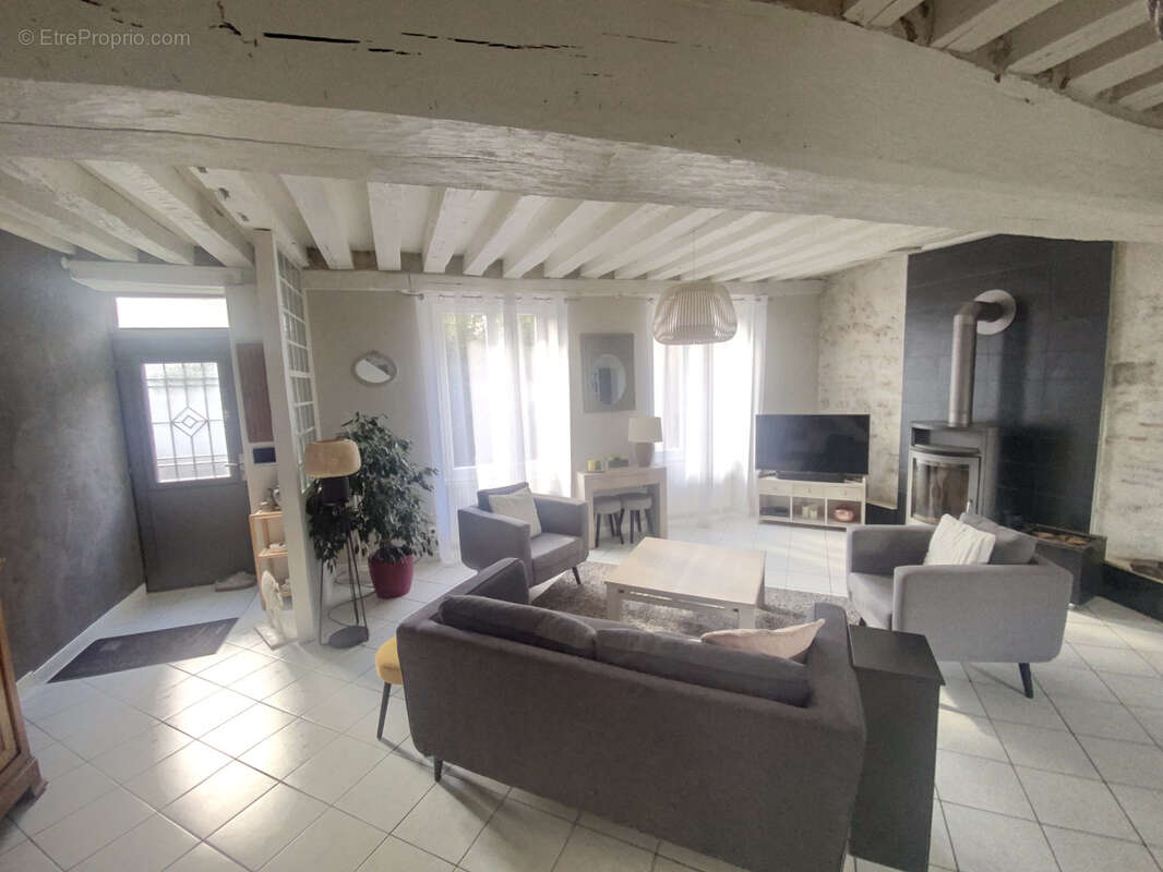 Maison à MEUNG-SUR-LOIRE