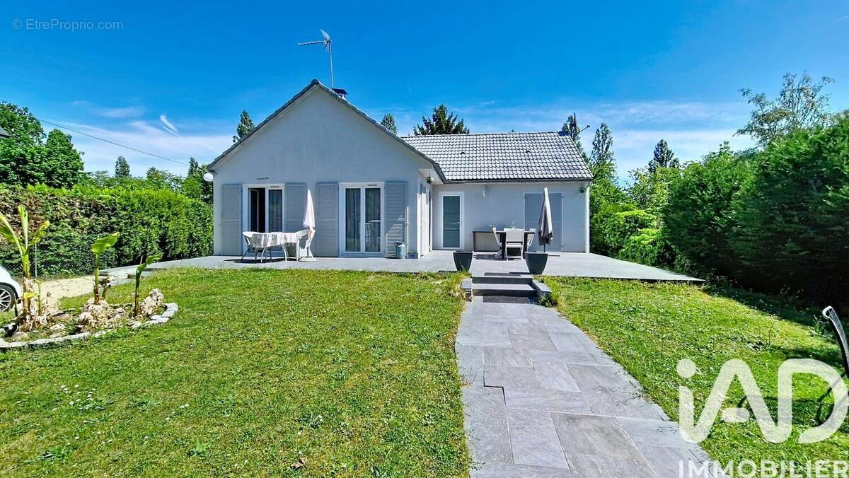 Photo 1 - Maison à SAINT-FARGEAU-PONTHIERRY