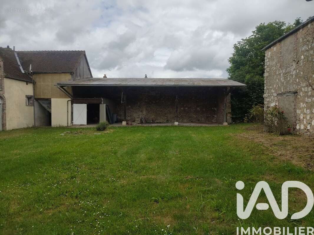 Photo 3 - Maison à VOISINES