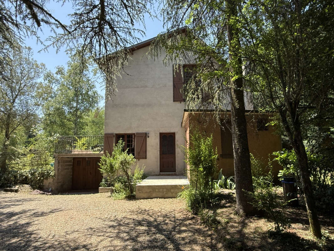 Propriete avec grand parc proche objat - photo 22