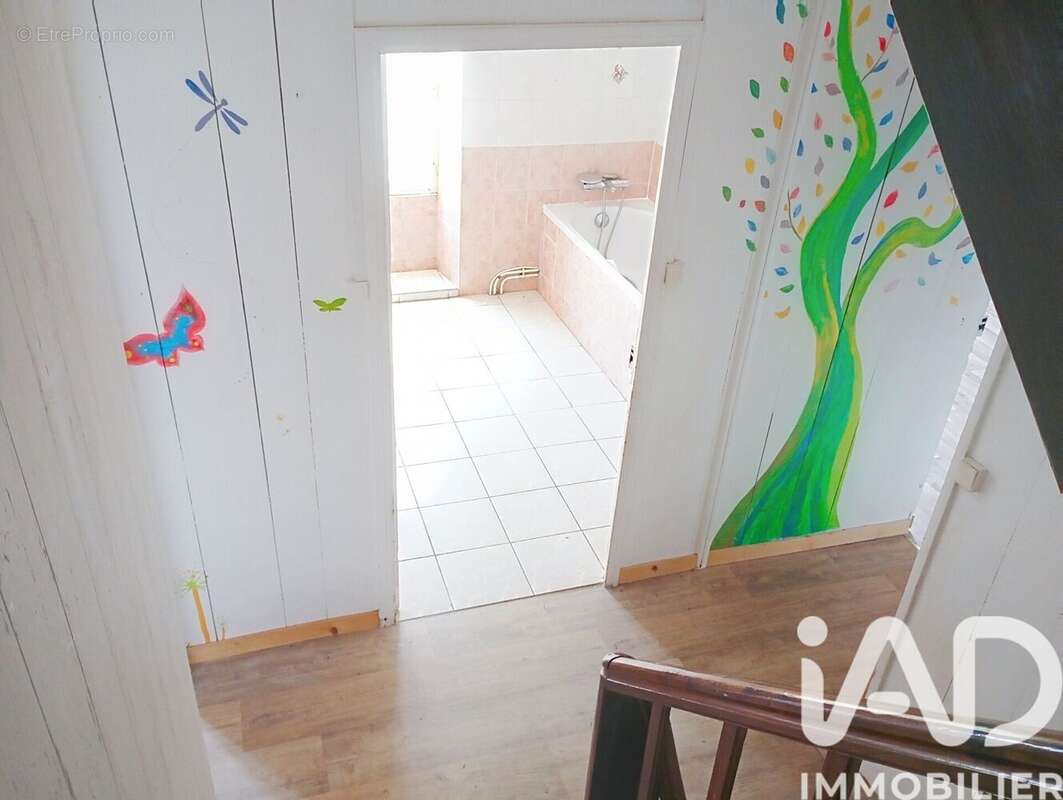 Photo 9 - Maison à LA CHAPELLE-NEUVE