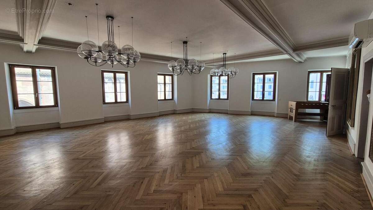 Commerce à GUEBWILLER