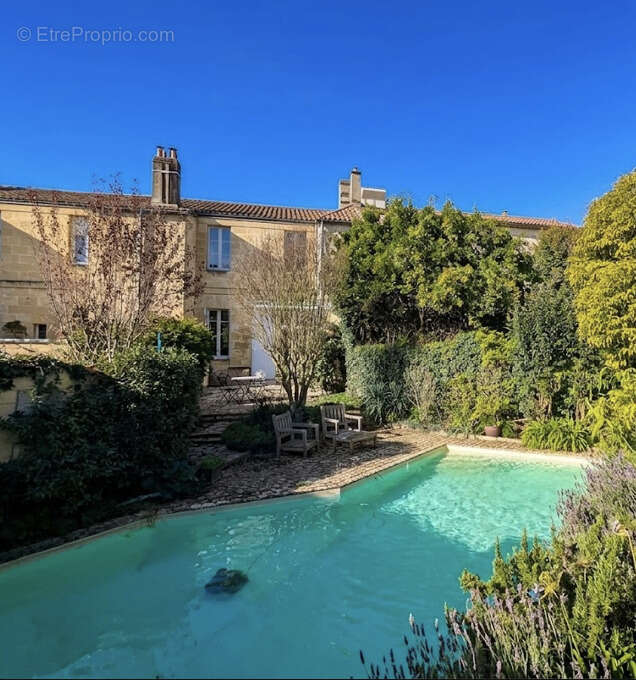 Maison à BORDEAUX