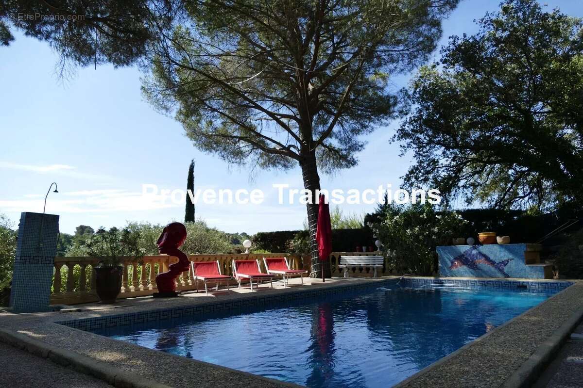 Maison à BEAUMES-DE-VENISE