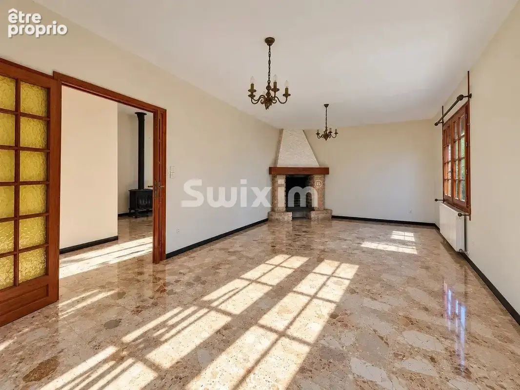 GRIGNAN – Maison de 134,6 m² sur parc arboré de 4 023 m² – Fort potentiel d'agrandissement - photo 4