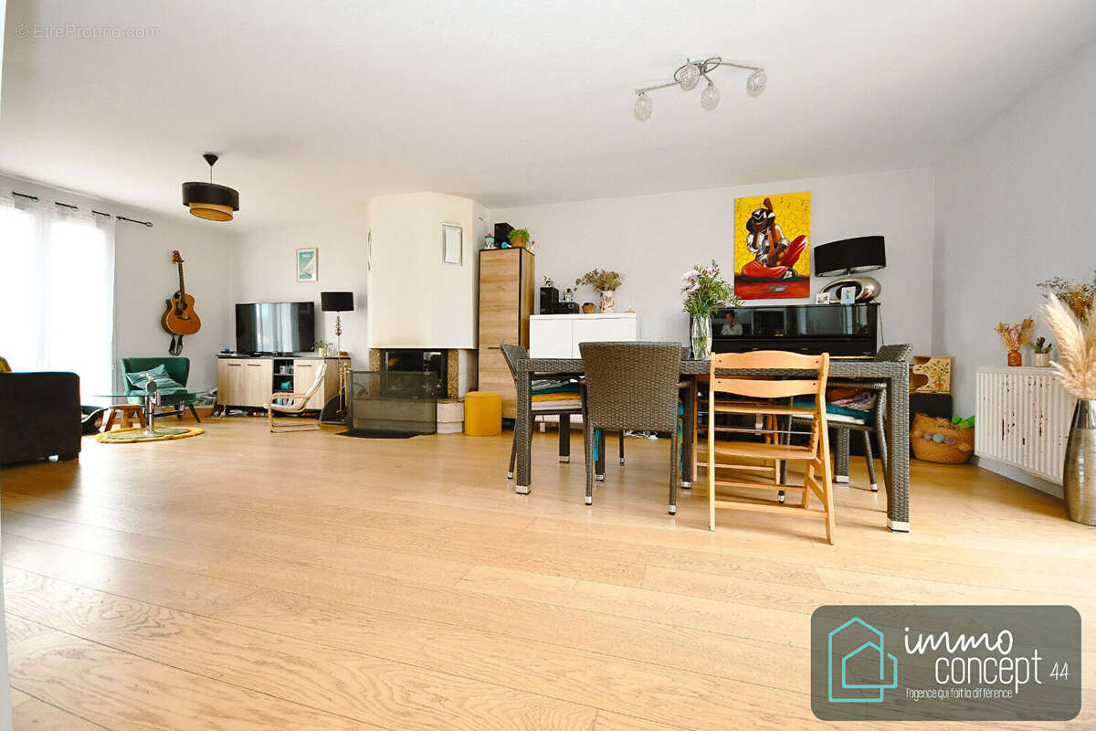 Maison à LE PELLERIN