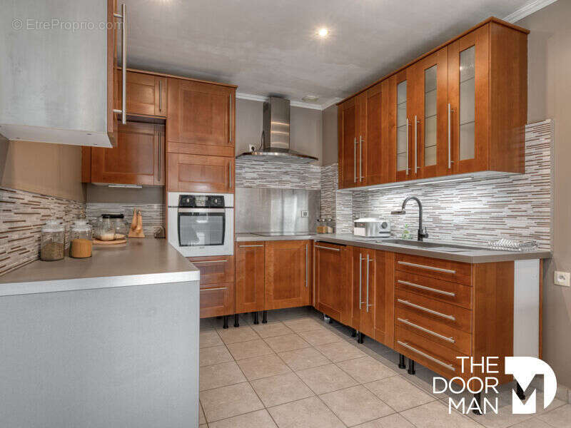 Appartement à LE PERRAY-EN-YVELINES