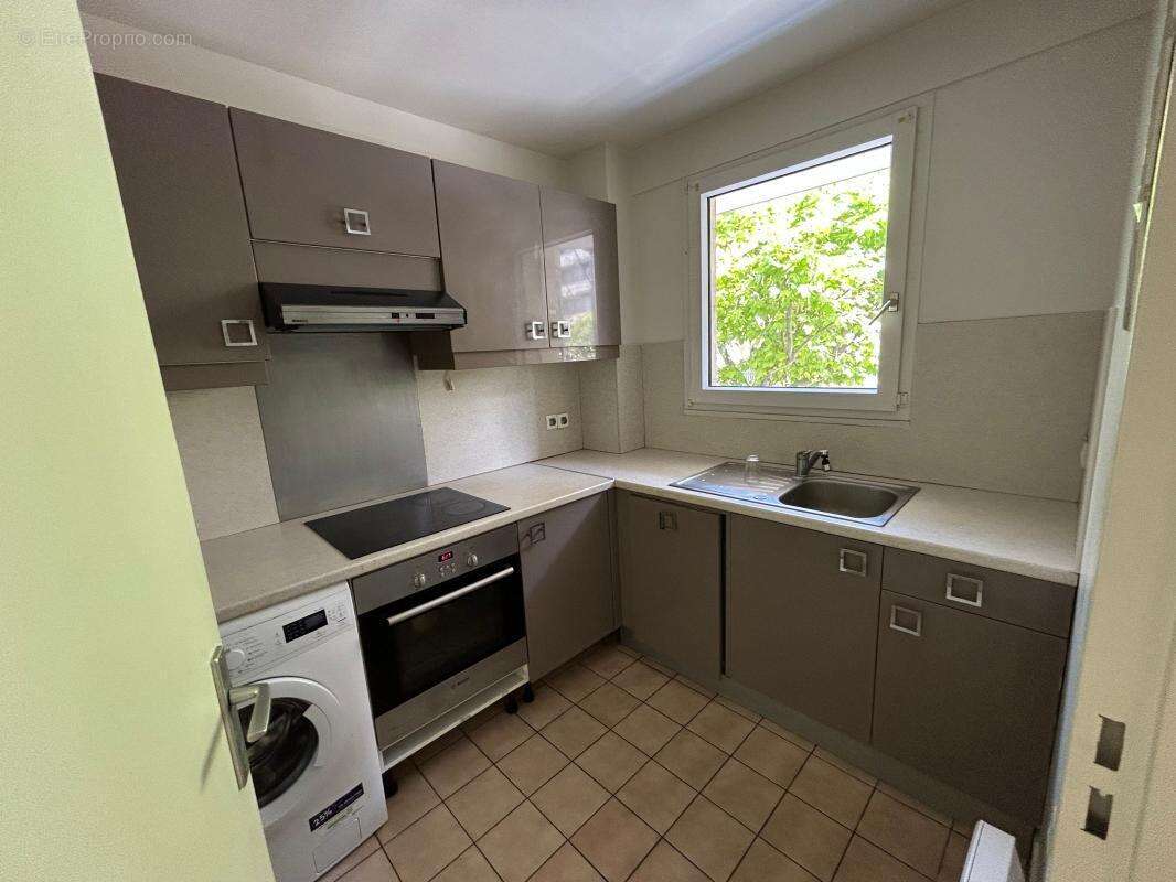 Appartement À Vendre - photo 8