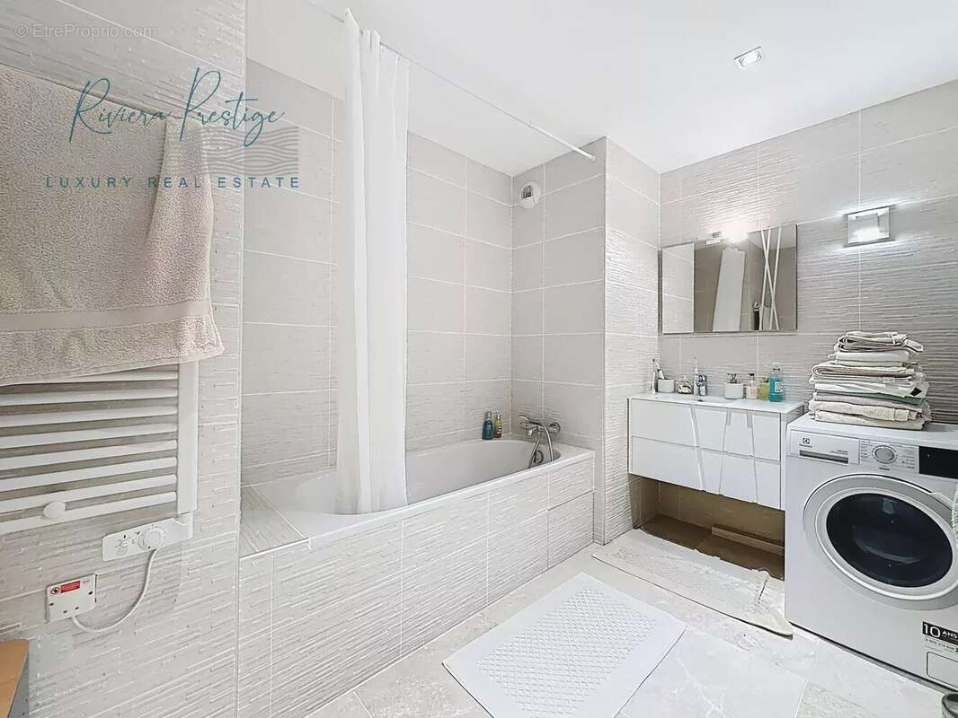 Appartement à BEAUSOLEIL