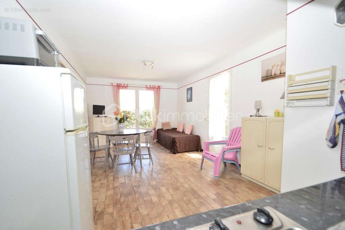 Opportunité rare : maison de 4 appartements indépendants proche de la mer - photo 12