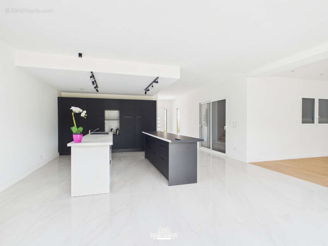 MAISON MODERNE - 5 Pièces 166 m2 - Anzin-Saint-Aubin - photo 11