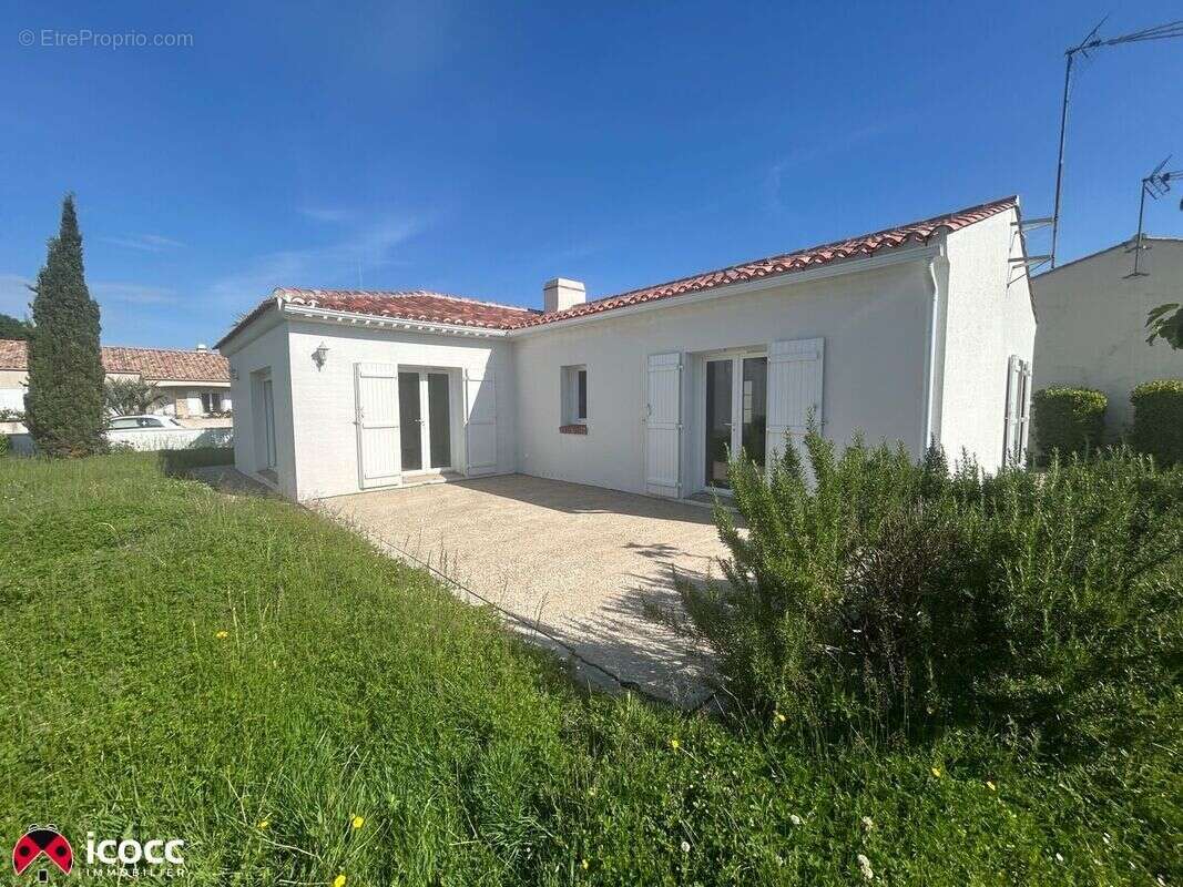 Maison à SAINT-MICHEL-EN-L'HERM