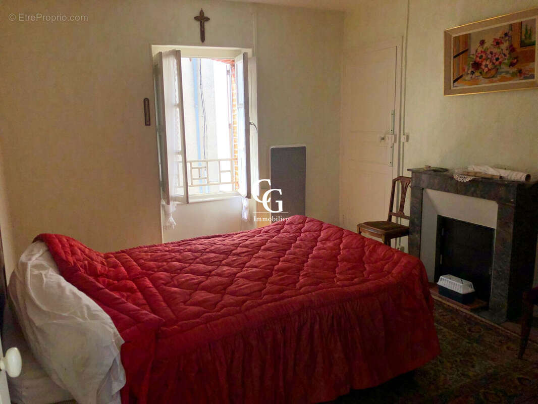 Maison à VIEILLEVIGNE