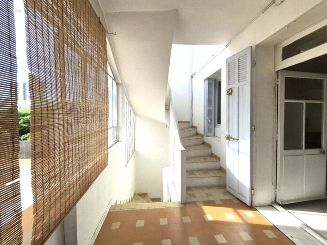 Appartement à MARSEILLE-10E