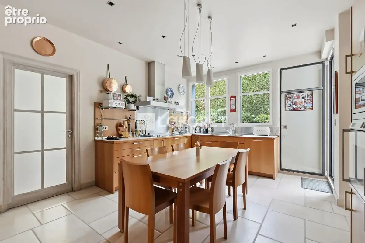 Maison Ville -d'Avray 10 pièces 380m² - photo 16