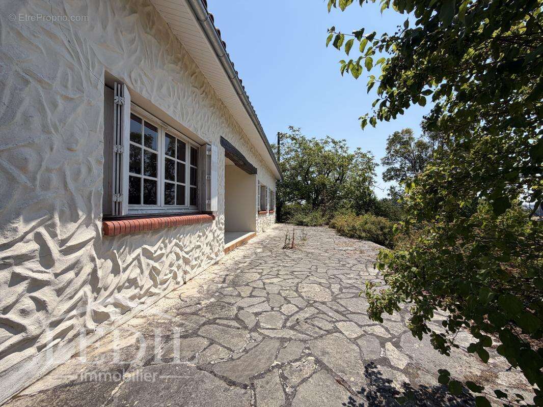 Maison de campagne av garage et grand parc - photo 4