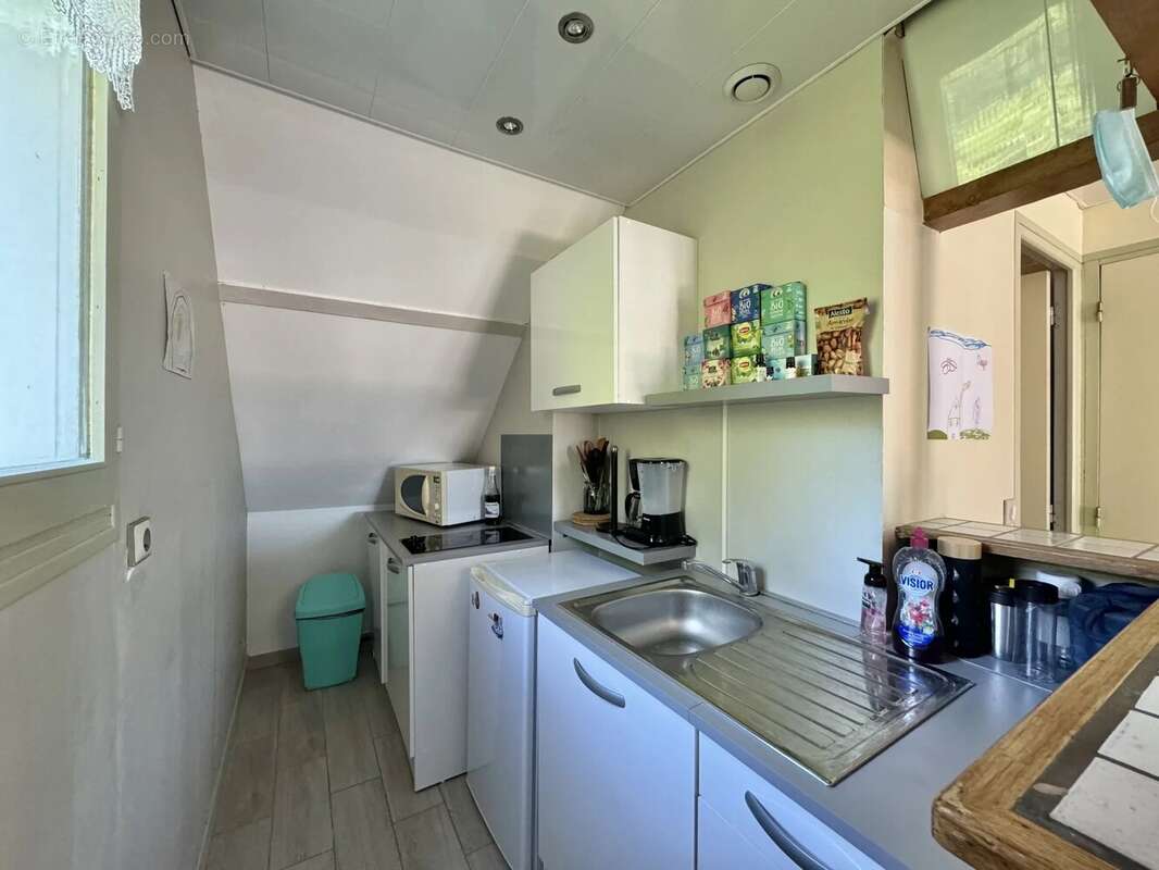 Maison 200 m² à Verrieres-Le-Buisson  - photo 11