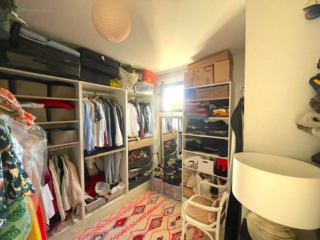 Appartement à PUTEAUX