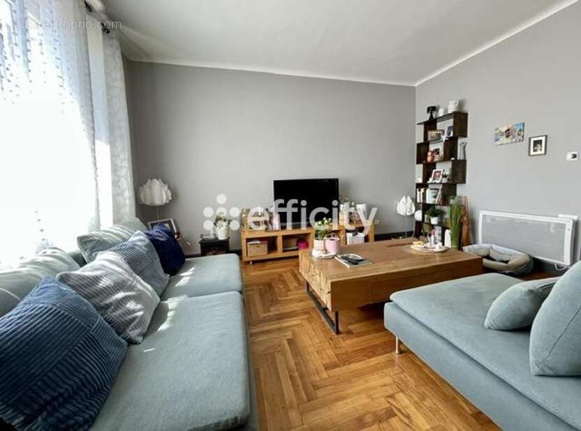 Appartement à ROUSSILLON