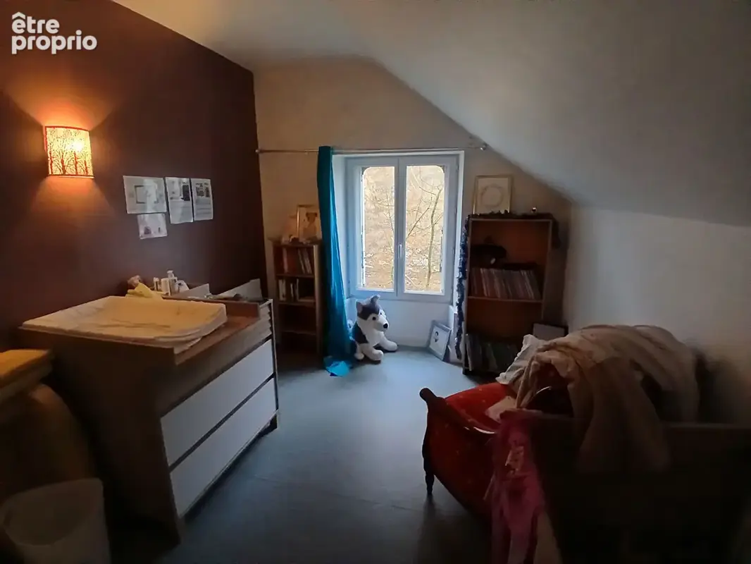 Maison 7 pieces  132 m2 la cropte - photo 4