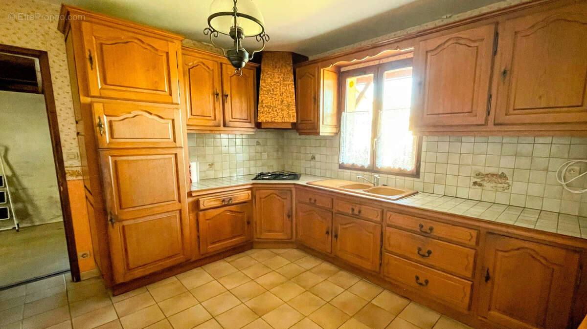 Maison à CASTELJALOUX