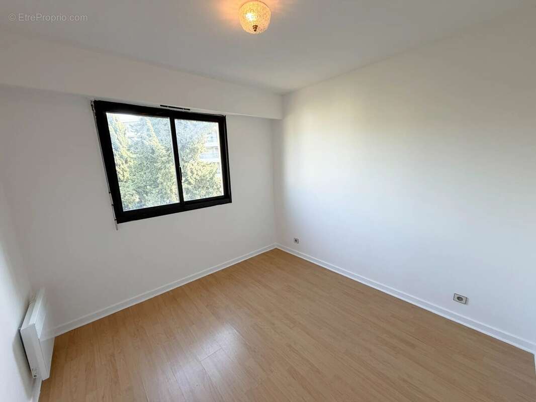 3 pièces balcon garage - nice cimiez - photo 7