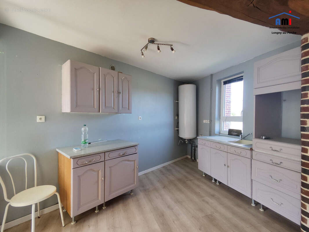 Maison à LONGNY-AU-PERCHE