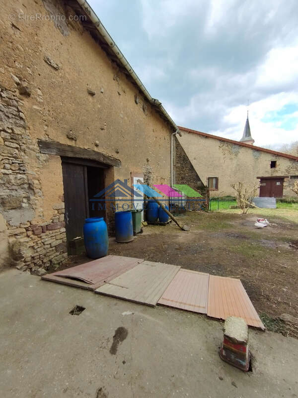 Maison à AUTREPIERRE