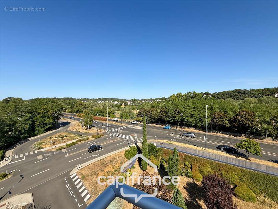 Appartement à vendre 4 pièces LA RICHE (37) - photo 2