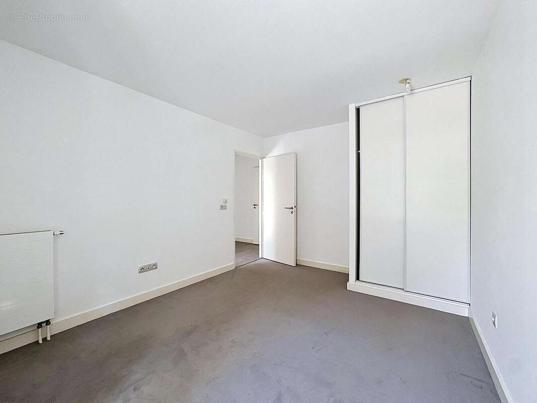   - Appartement à LILLE