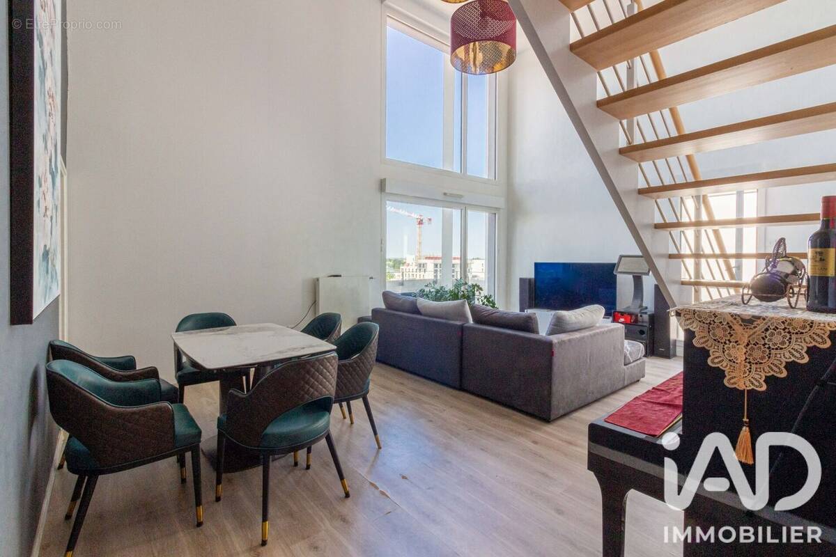 Photo 1 - Appartement à BORDEAUX