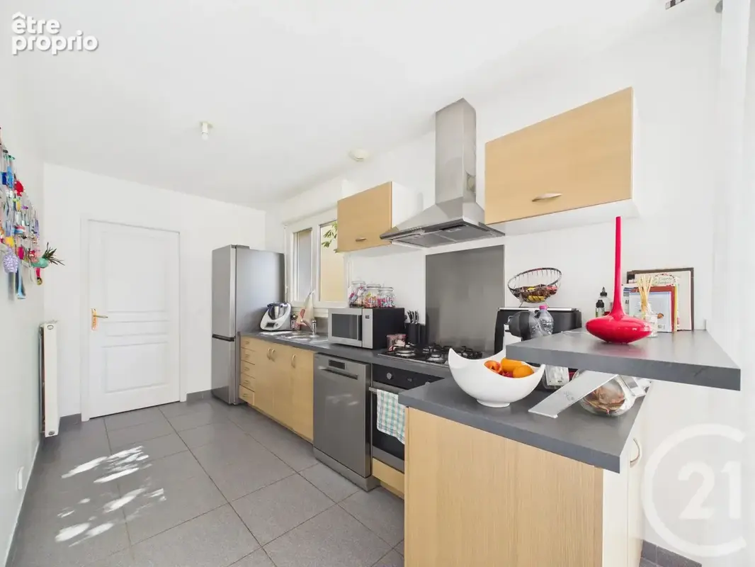 Maison 5 pièces 102 m² à vendre à Le Coudray (28630) - photo 5