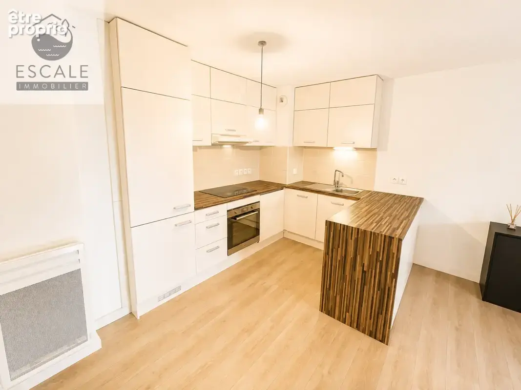 Vente grand type 2 dans residence recente quai de bosc a sete - photo 9