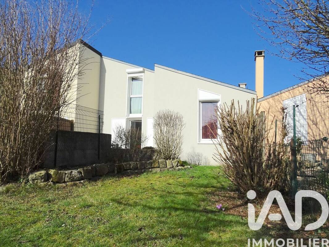 Photo 1 - Maison à BONDOUFLE