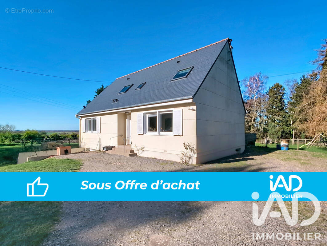 Photo 1 - Maison à TRANS-LA-FORET