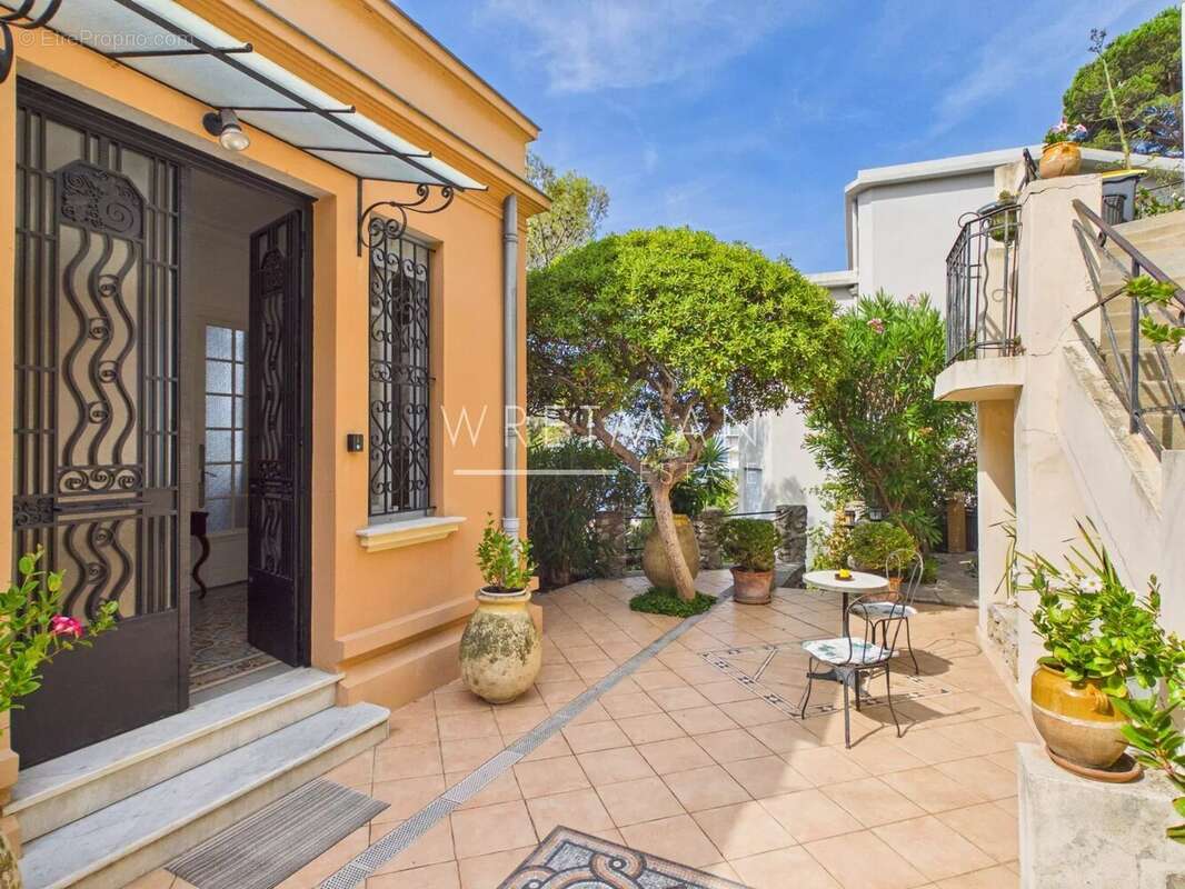 Photo Maison à Nice au prix de 6 300 000€