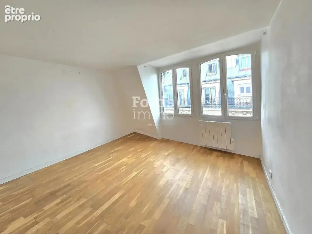 Paris 2 - duplex de 3 pieces, dernier etage avec vue degagee - photo 16