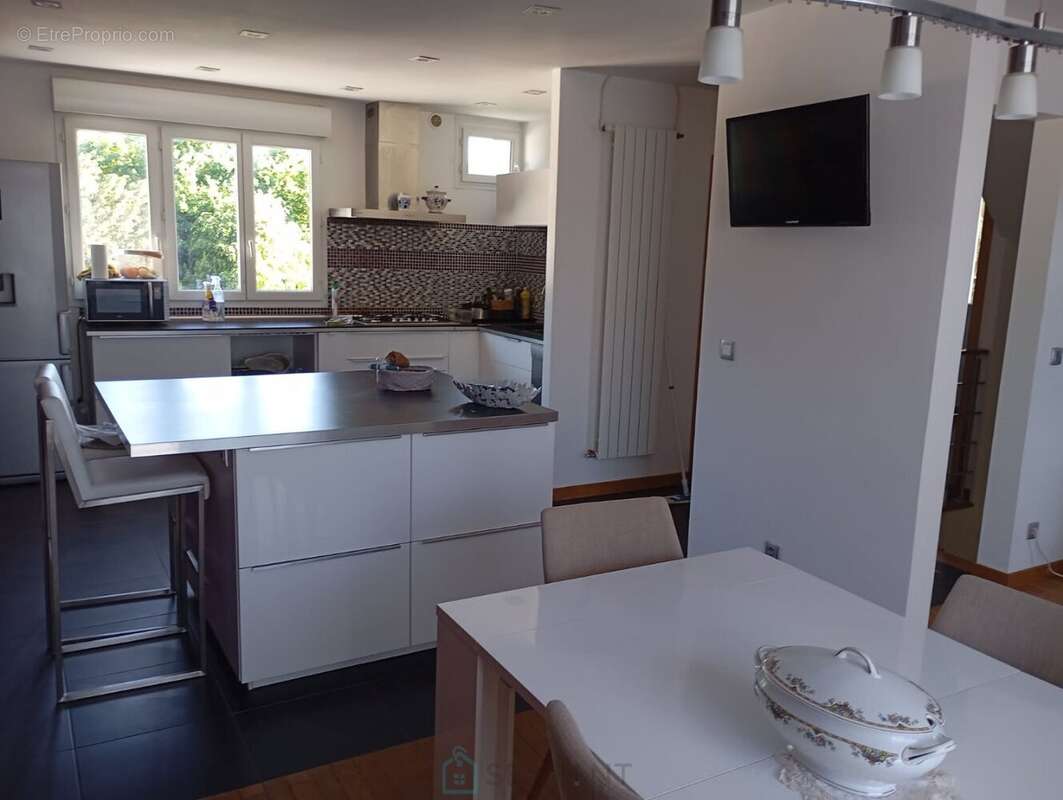 Maison à BOISSISE-LE-ROI