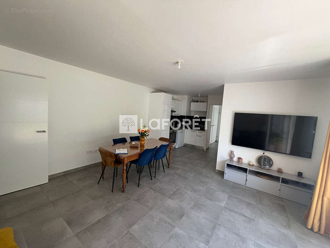 Appartement Villemomble 3 pièce(s) 66 m2 - photo 5