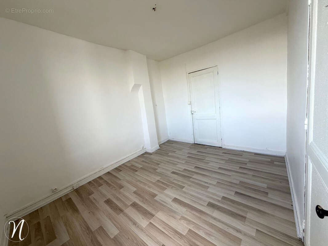 Appartement à LA MULATIERE