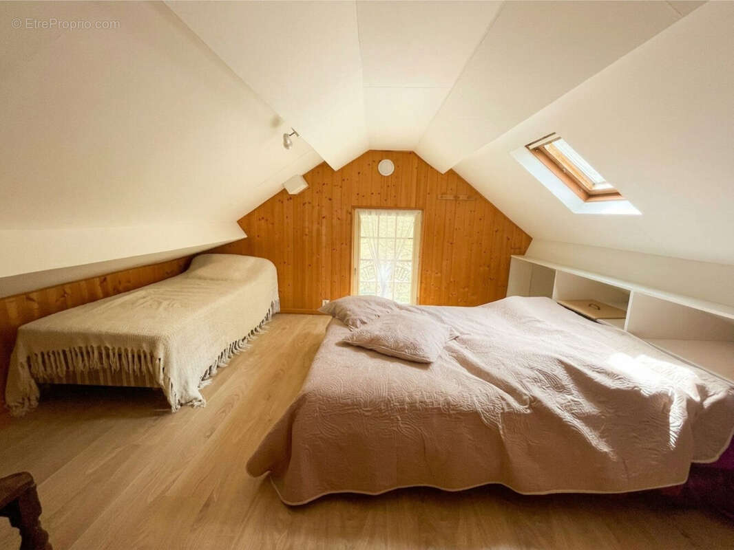 Maison 96 m² à Lisseuil  - photo 5