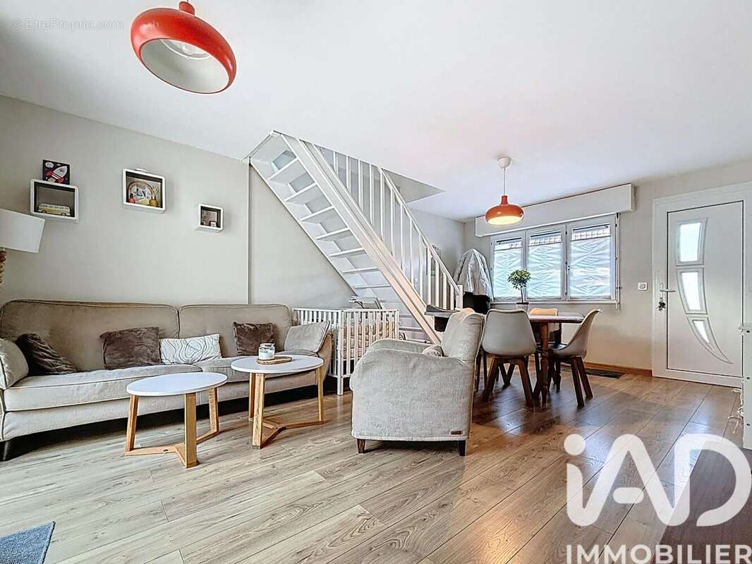 Photo 2 - Maison à VENDIN-LES-BETHUNE