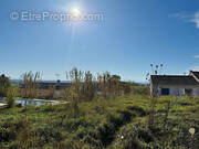 Terrain à DREMIL-LAFAGE